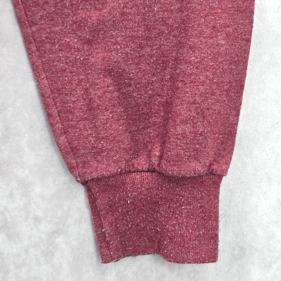 Fruit of the Loom Red Heather Longsleeve Top Pullover Tshirt Sweater Medium - Picture 4 of 4